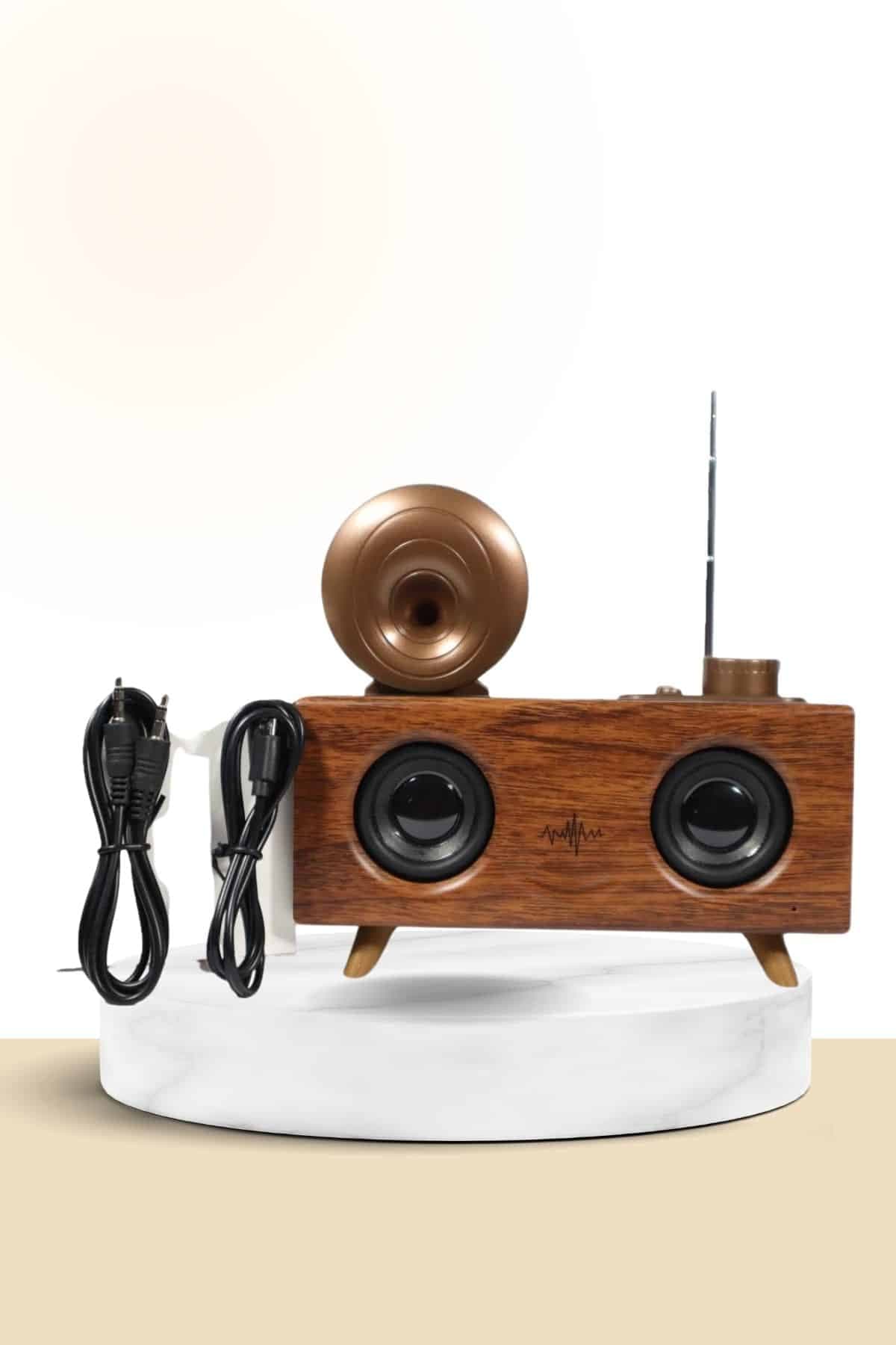 Nostaljik Radyo Bluetooth Bağlantılı Şarjlı Yüksek Ses Kaliteli 3