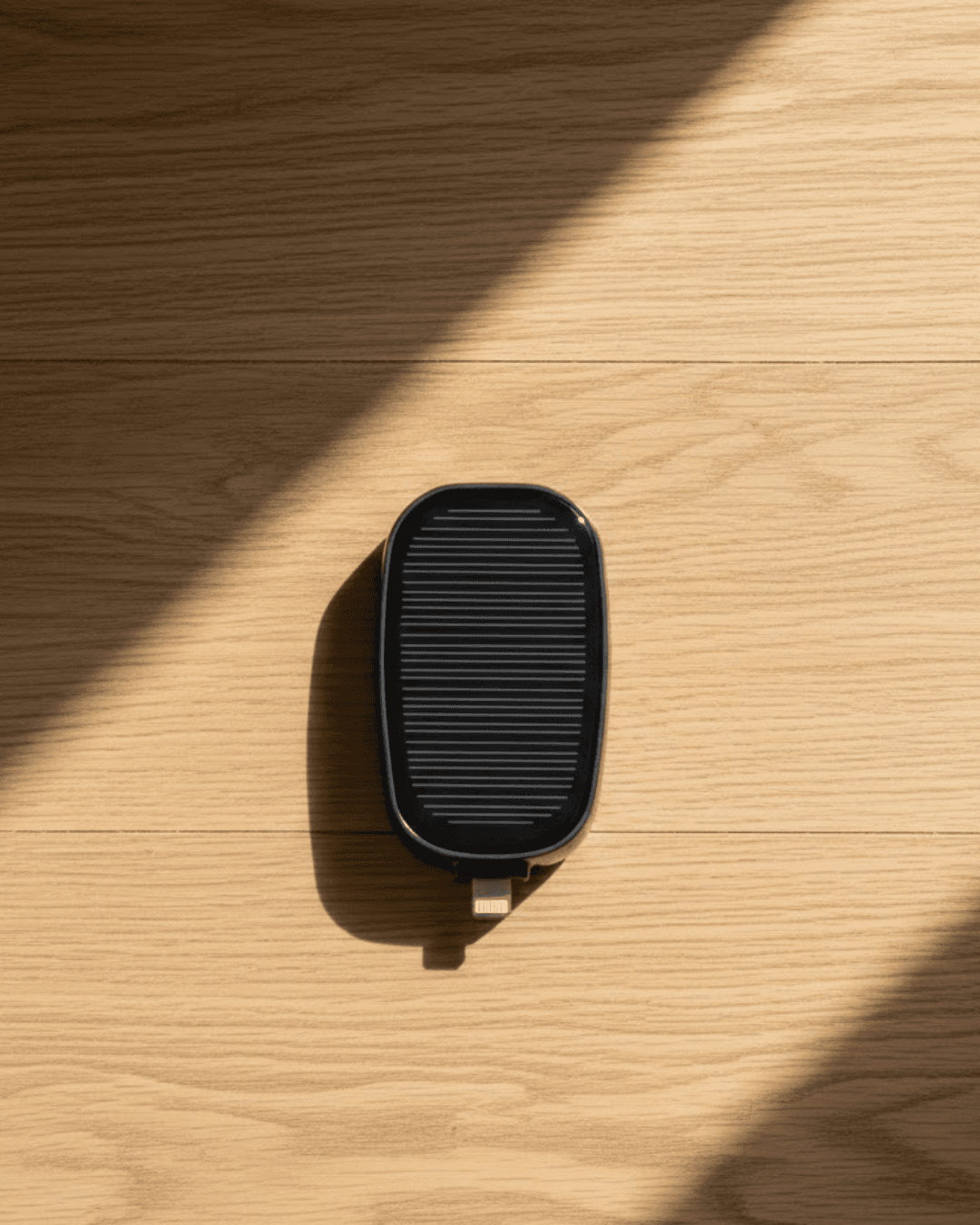 Güneş Enerjili Mini Powerbank 1200mAh Ultra İnce Taşınabilir Acil Şarj