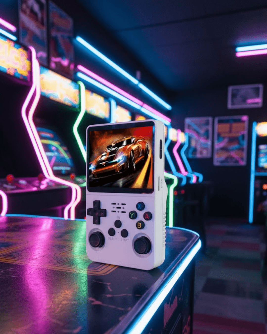 Taşınabilir Retro Oyun Konsolu 3.5 İnç HD Ekran Çoklu Emülatör Desteği 64 Bit
