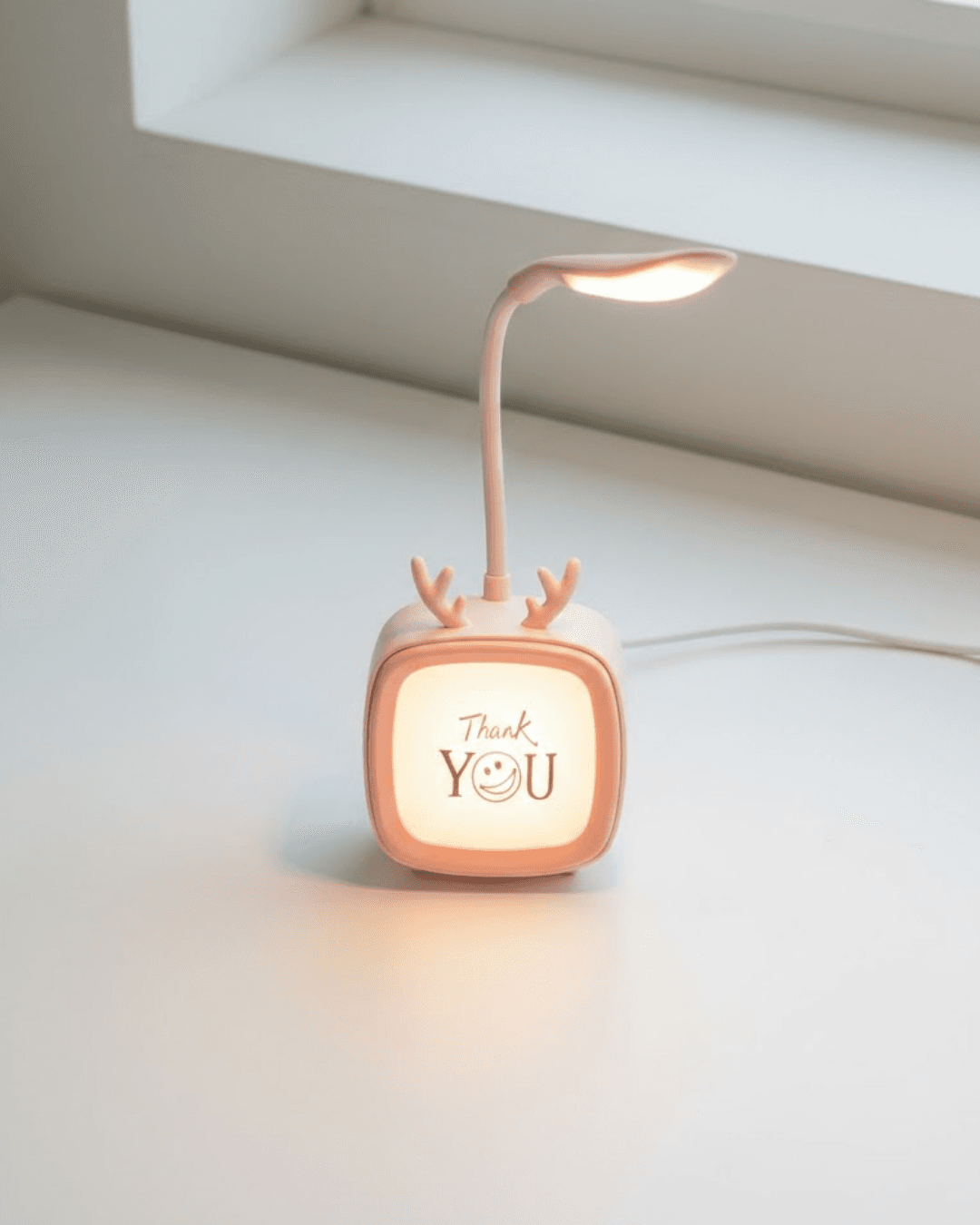 Şarj Edilebilir LED Masa Lambası Kablosuz Taşınabilir Gece Lambası 8 LED