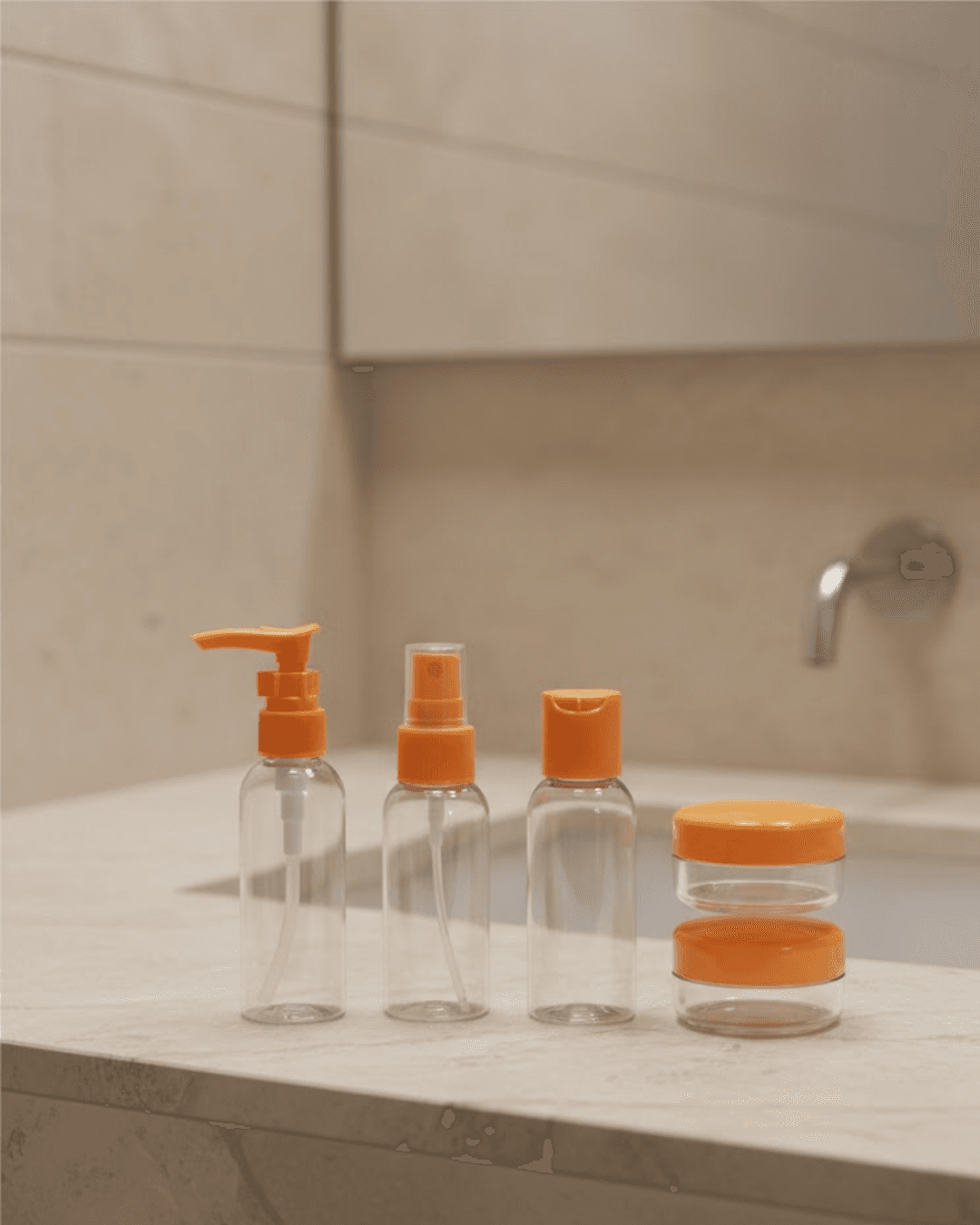 30 ml 5'li Seyahat Şişesi Seti Çantalı Kozmetik Organizer - Pratik Taşıma