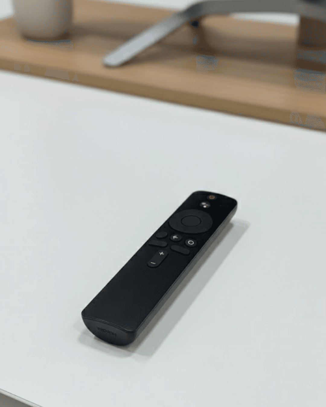 Sesli Komut Destekli Akıllı TV Kumandası Bluetooth Bağlantılı