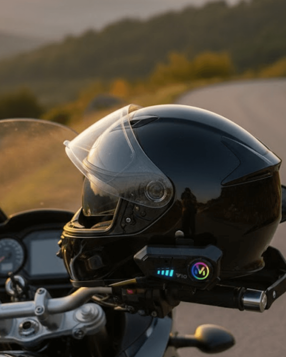 Eller Serbest Intercom Sistemi RGB Işıklı Ultra HD Ses 1000 mAh