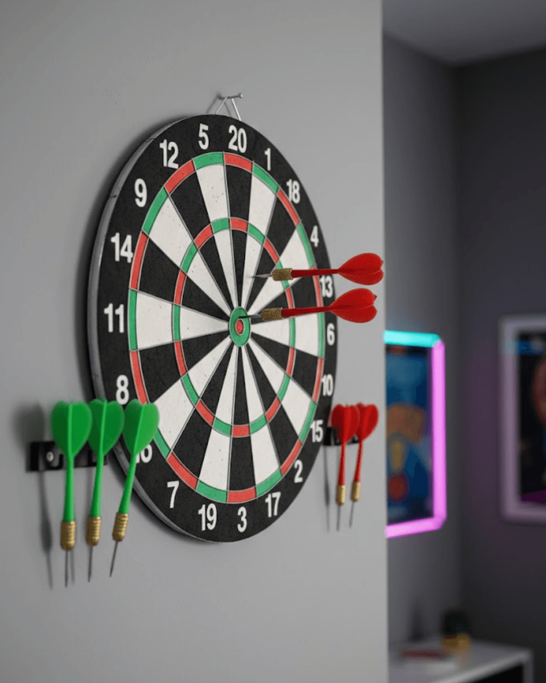 Şık Tasarımlı 12 İnç Dart Tahtası - Dayanıklı Ahşap Gövde ve 4 Metal Uçlu Dart Oku