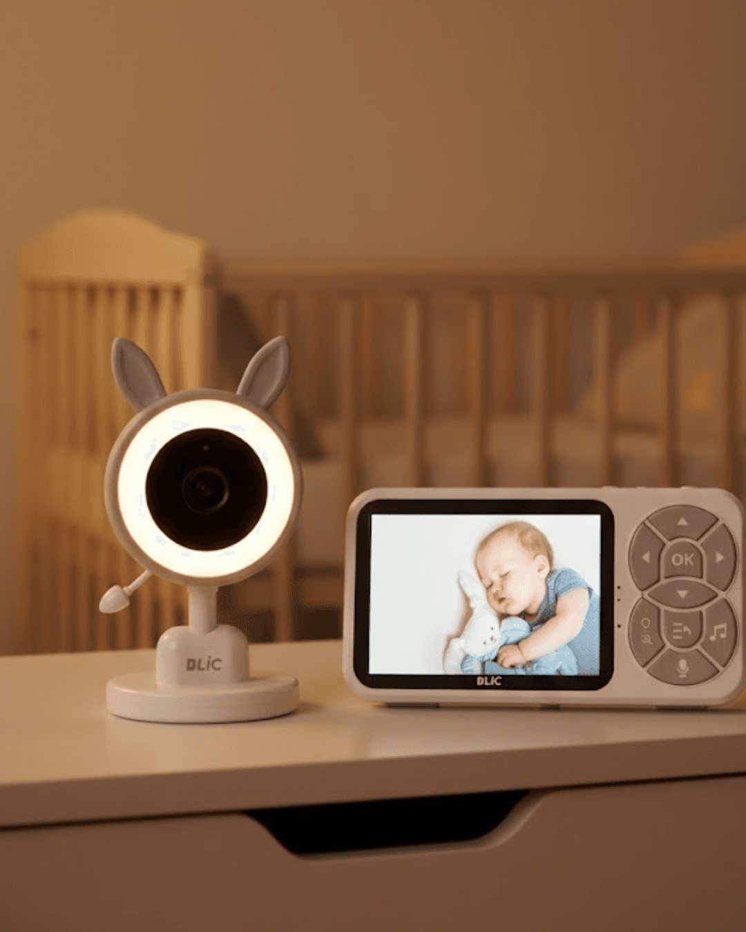 Çoklu Kamera Destekli Bebek İzleme Sistemi RGB Gece Lambalı 3.5 inç LCD