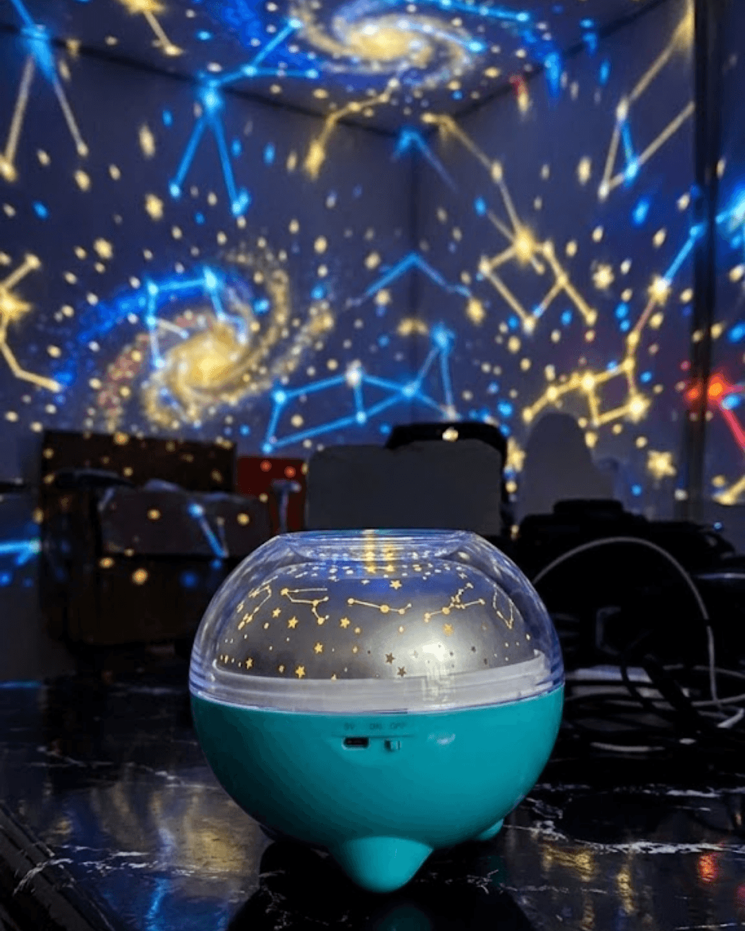 Çok Renkli LED Yıldız Projektör Gece Lambası Bluetooth Müzik Çalar ve Kumandalı Kontrol