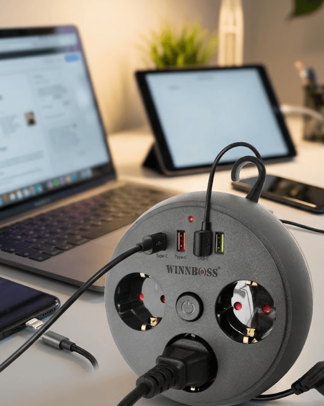 Çoklu Priz Akım Koruma 3 Soket 3 USB Type C Hızlı Şarj 2m Uzatma Kablosu