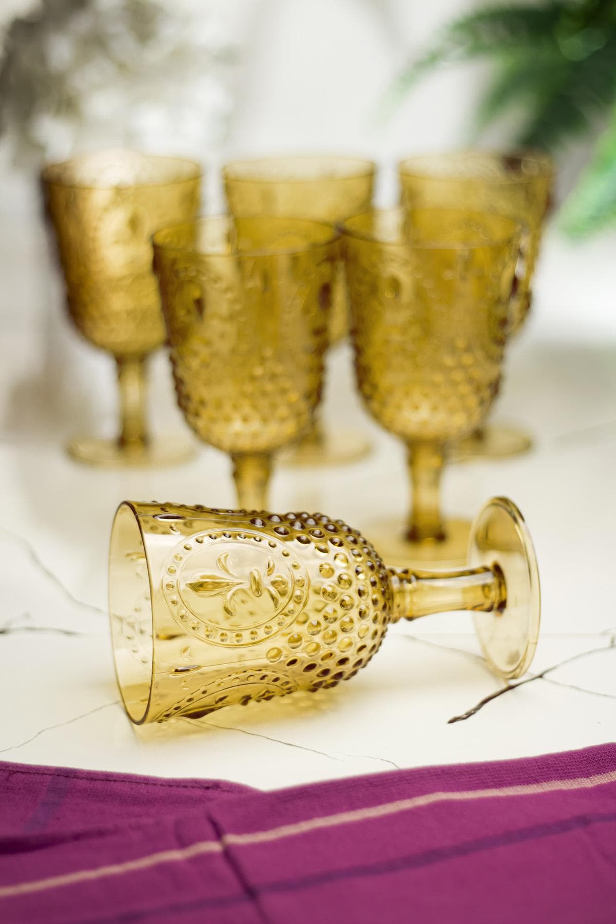 Ew's Akrilik Amber 6'lı Kadeh Bardak 450 ml - Kırılmaz, Bulaşık Makinesine Uygun