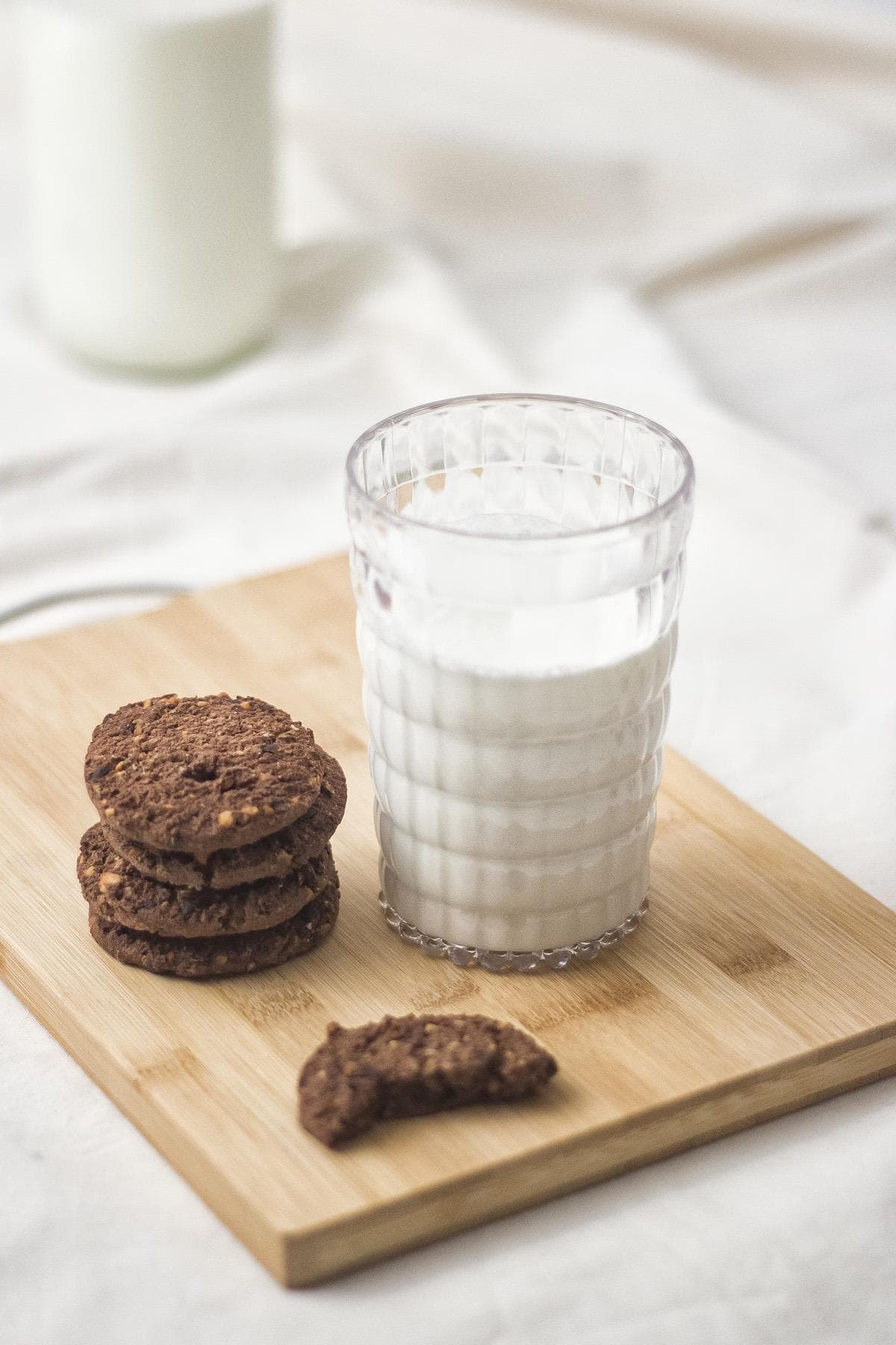 Allegra Şeffaf Akrilik Bardak | 400 ml Su, Meşrubat, Sunum ve Kahve Yanı İçin | Cam Değildir | Kırılmaya Dayanıklı Tekli