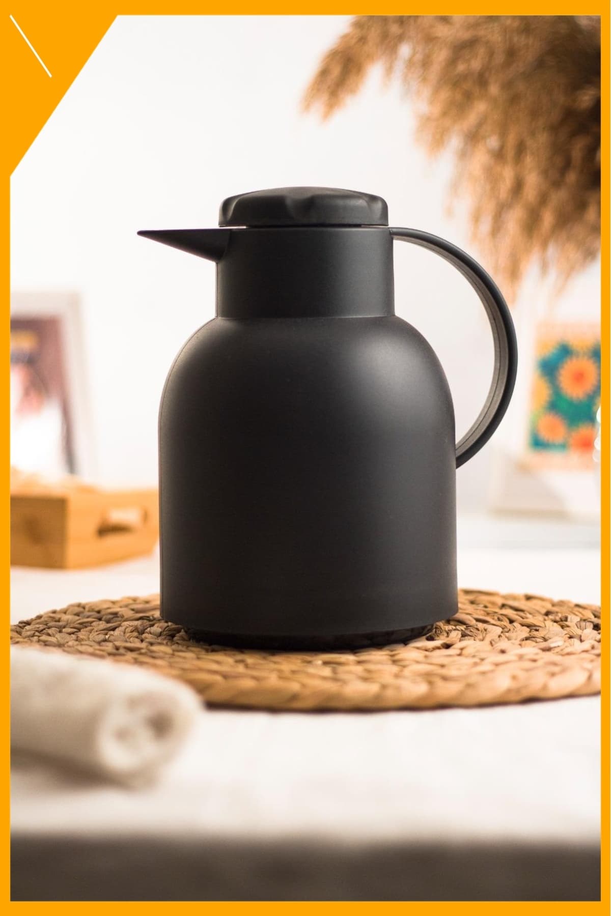 Siyah Isı Yalıtımlı Termos 1 Lt, İçi Cam 12 Saat Sıcak 24 Saat Soğuk Tutucu